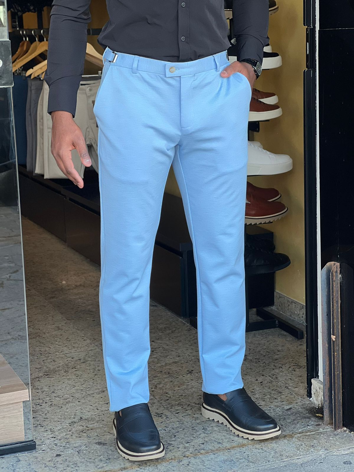 Calça Alfaiataria Premium – Elegância e Tecnologia no Mesmo Look