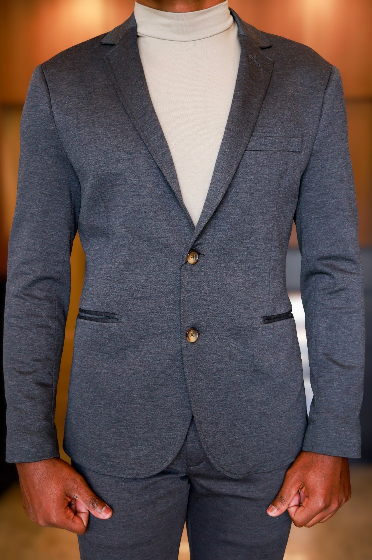 Costume Slim com Elastano Inteligente Chumbo