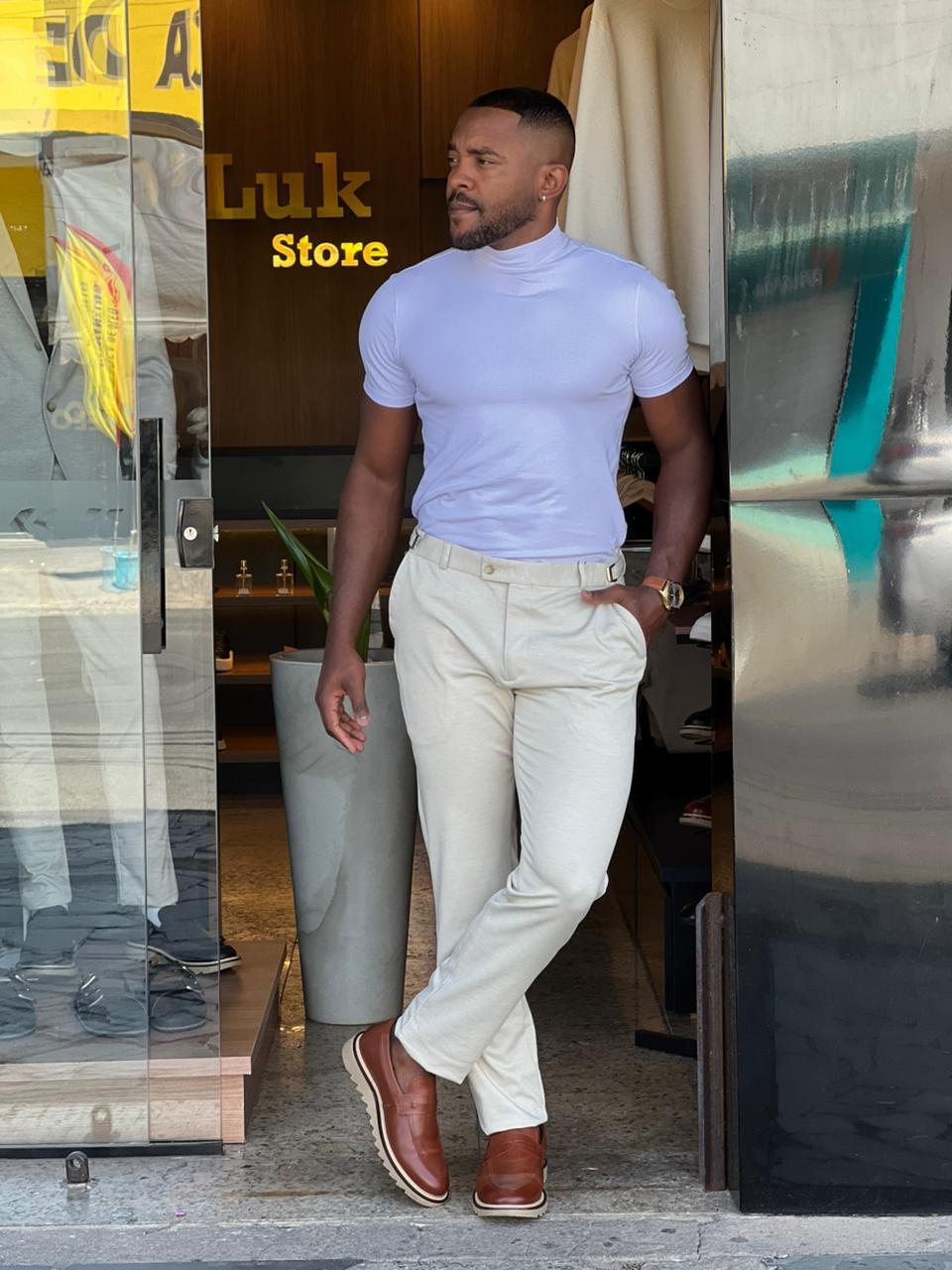 Blusa Masculina Gola Alta Slim em Algodão Premium e Elastano