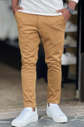 Calça Slim em Moletim com Elastano – Corte Alfaiataria