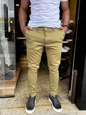 Calça Slim em Moletim com Elastano – Corte Alfaiataria