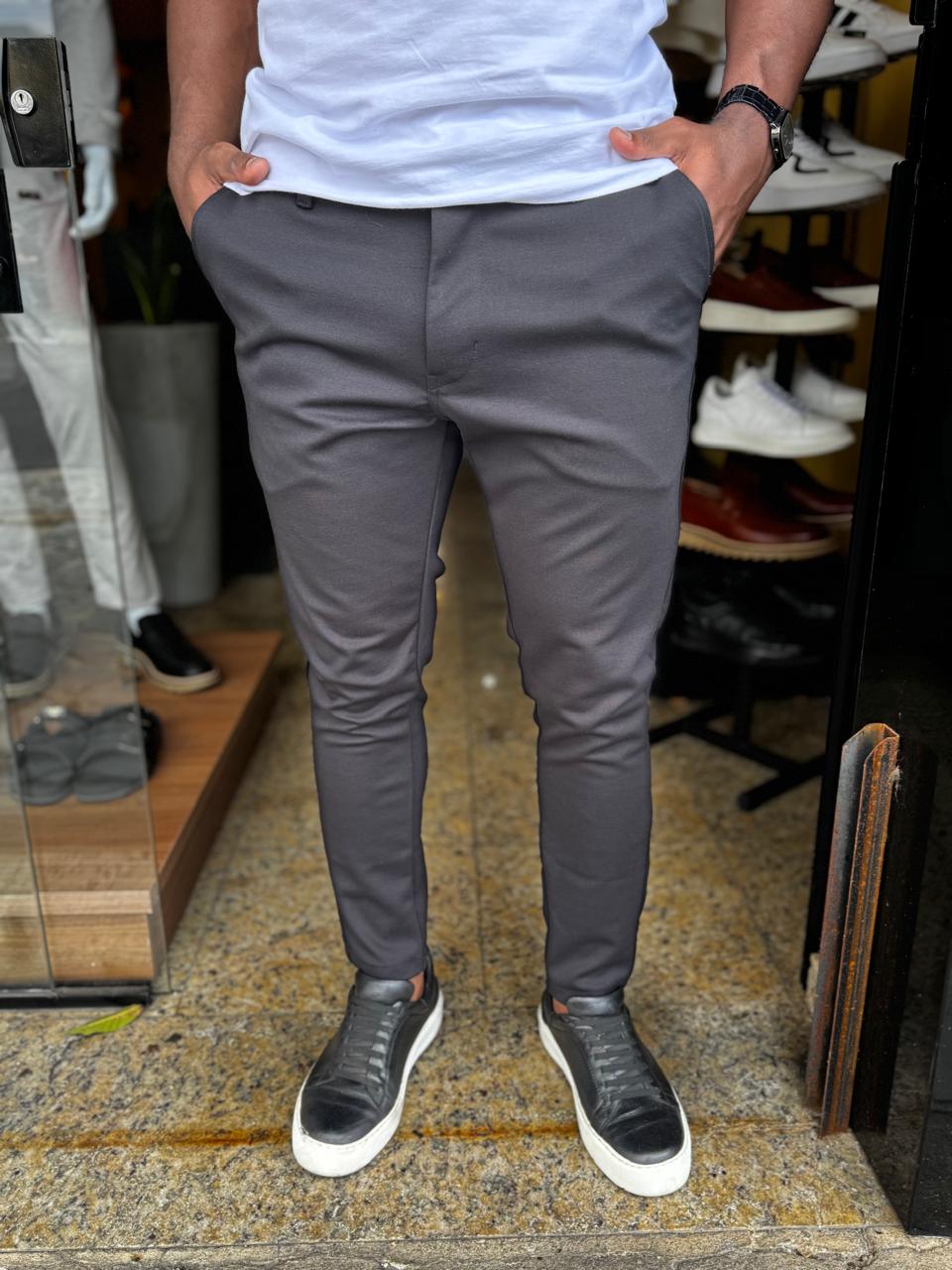 Calça Slim em Moletim com Elastano – Corte Alfaiataria