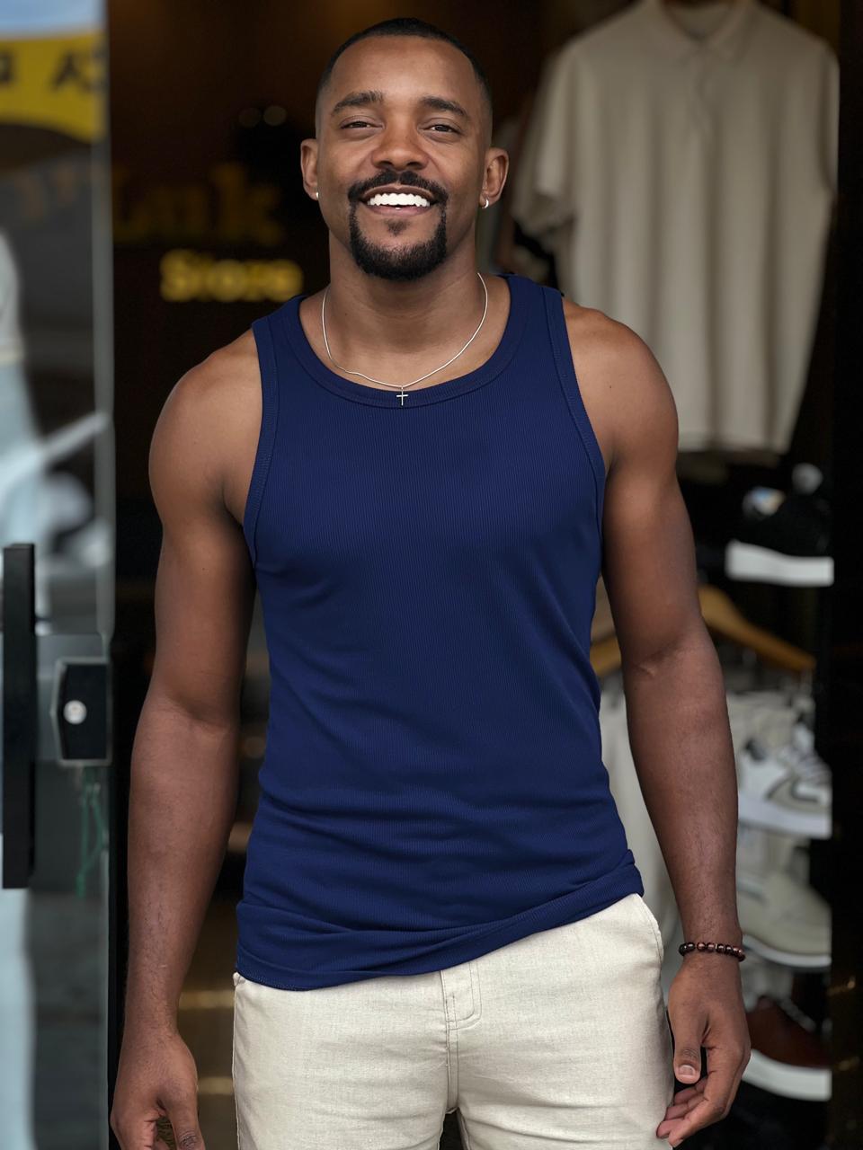 Camiseta Regata Masculina Canelada em Algodão Premium e Elastano