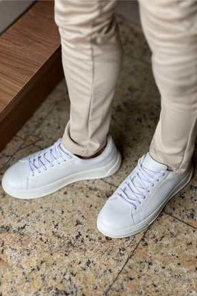 Tênis Sneaker em Couro Branco
