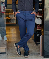 Calça Alfaiataria Premium – Elegância e Tecnologia no Mesmo Look