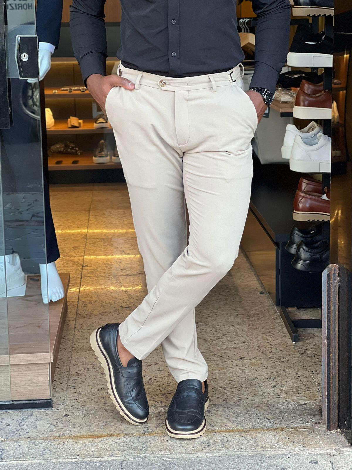 Calça Alfaiataria Premium – Elegância e Tecnologia no Mesmo Look